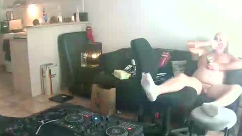 goldyguy011 online show from 06.10.26