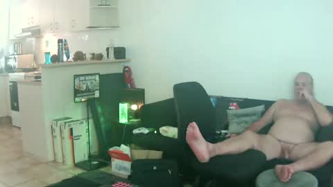 goldyguy011 online show from 06.12.26