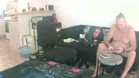 goldyguy011 online show from 06.13.26