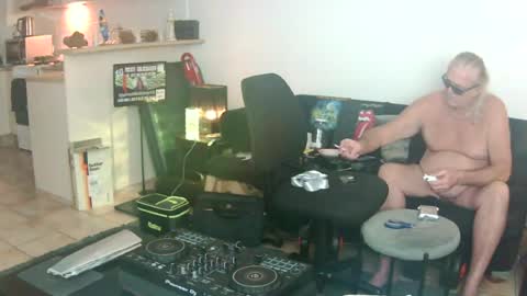 goldyguy011 online show from 06.15.26