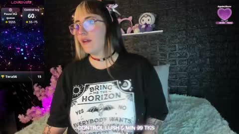 Snapshot of gomory_kitty chatting on 04.29.26 gomory_kitty online show from 04.29.26