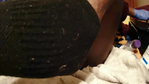 Snapshot of goodbootaye chatting on 12.16.24 Juicy Booty online show from 12.16.24