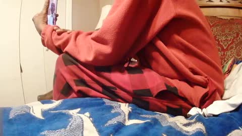 Snapshot of goodbootaye chatting on 01.19.25 Juicy Booty online show from 01.19.25