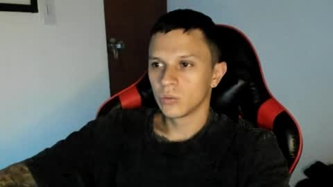 Snapshot of goodboy69i chatting on 06.01.26 goodboy69i online show from 06.01.26