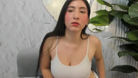 Snapshot of goodgirl22_ chatting on 12.20.25 Emmy online show from 12.20.25