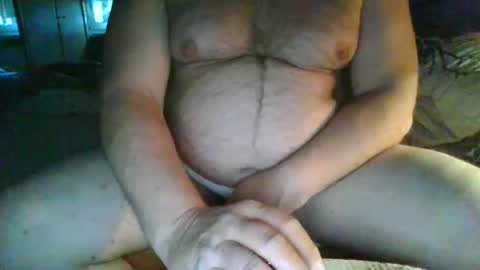 Snapshot of goral87 chatting on 05.25.26 goral87 online show from 05.25.26