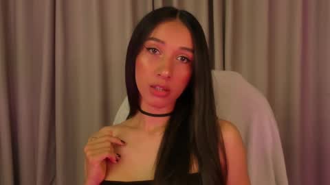 Snapshot of gorgeous_brunette chatting on 03.02.25 Rose online show from 03.02.25