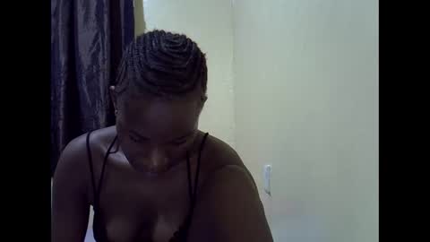 Snapshot of gorgeous_maya1 chatting on 05.13.26 gorgeous_maya1 online show from 05.13.26