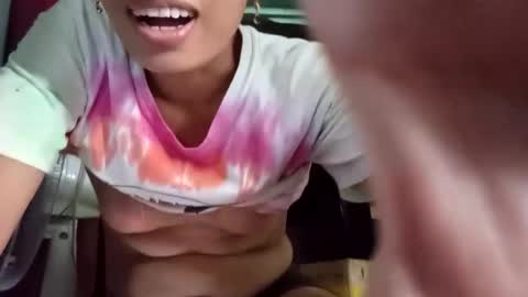 Snapshot of gorgeouspinay_babe chatting on 01.08.26 GorgeousPinay babe online show from 01.08.26