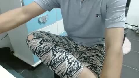 Snapshot of goten7 chatting on 02.08.26 Andres online show from 02.08.26