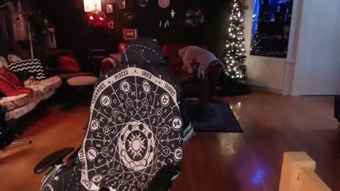 Snapshot of gothstripper chatting on 01.26.25 Hezra online show from 01.26.25