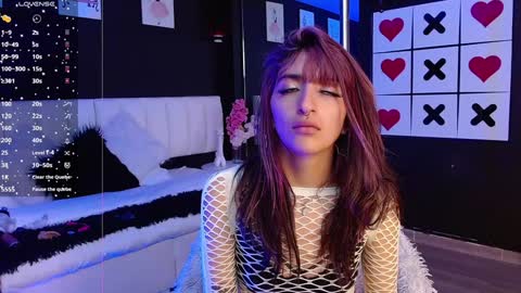 Meredith Alessandra online show from 01.10.25