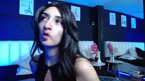 Meredith Alessandra online show from 05.14.26