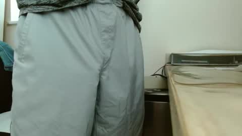 Snapshot of grabbagg7 chatting on 11.01.25 Grabbagg7 online show from 11.01.25