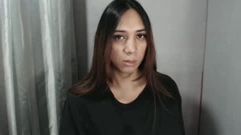 Snapshot of grace_for_youuu chatting on 04.23.26 HoneyGrace online show from 04.23.26