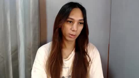 Snapshot of grace_for_youuu chatting on 04.27.26 HoneyGrace online show from 04.27.26