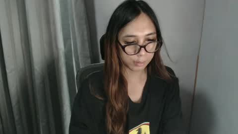 Snapshot of grace_for_youuu chatting on 06.15.26 HoneyGrace online show from 06.15.26