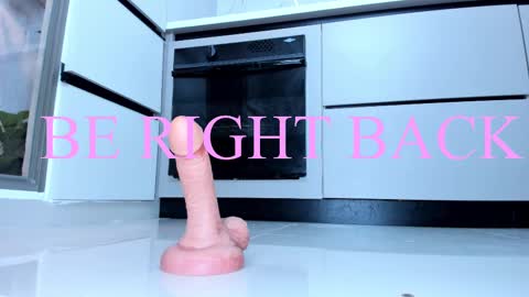 GRACE KIROZ online show from 02.10.25