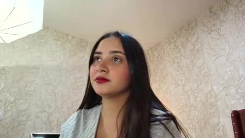 Snapshot of graceblu chatting on 11.09.25 Grace online show from 11.09.25