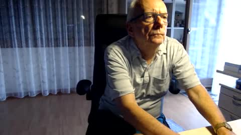 Snapshot of grandpach chatting on 07.01.26 grandpach online show from 07.01.26