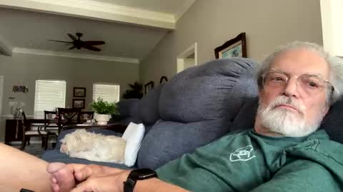 Snapshot of grandpawoody_69 chatting on 06.10.26 grandpawoody_69 online show from 06.10.26