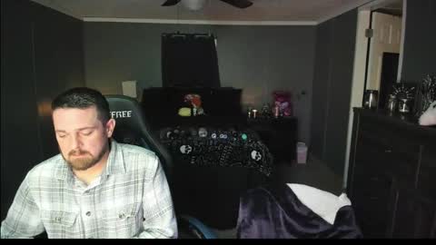 Snapshot of graniteaura chatting on 05.15.26 graniteaura online show from 05.15.26