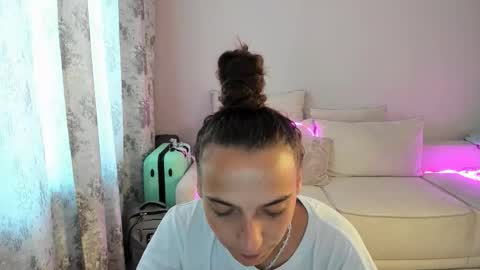 Anna online show from 03.30.26