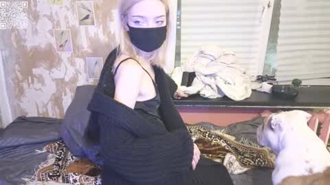 Snapshot of graylovescookies chatting on 01.03.25 graylovescookies online show from 01.03.25