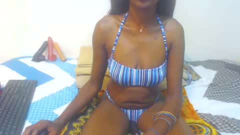 Snapshot of greatnipplesxx chatting on 03.11.25 greatnipplesxx online show from 03.11.25