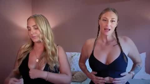 Green Eyed Goddess online show from 01.06.26