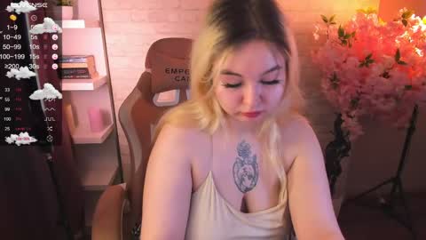 Lina 3 online show from 05.08.26