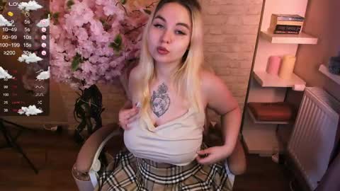 Lina 3 online show from 05.28.26