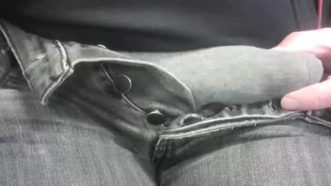 Green Robin Hood online show from 12.19.24