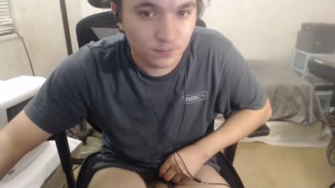 Snapshot of greendynomite_04 chatting on 09.25.25 greendynomite_04 online show from 09.25.25