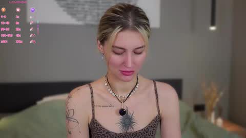 Kelly online show from 03.12.26