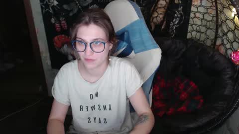 Snapshot of greenwitch9 chatting on 03.23.26 Lina online show from 03.23.26