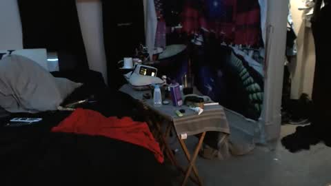 Snapshot of gregnice313 chatting on 10.21.25 NICE and sometimes Savvy online show from 10.21.25