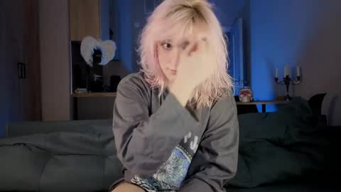 Greg-independent model online show from 03.29.26