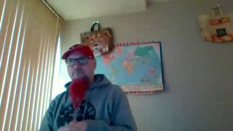 Snapshot of gregrev chatting on 04.25.26 gregrev online show from 04.25.26