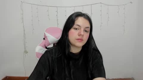 Snapshot of greicy_rouse chatting on 12.02.24 greicy_rouse online show from 12.02.24