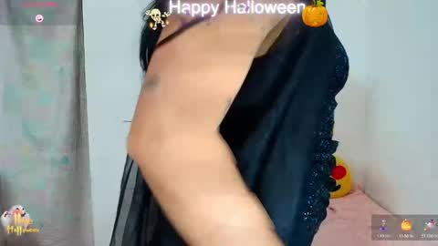 Snapshot of greicy_rouse chatting on 10.31.25 greicy_rouse online show from 10.31.25