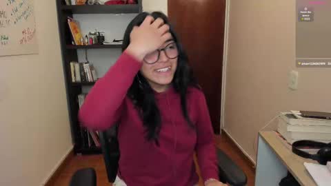 Snapshot of gretagat chatting on 10.06.25 Greta online show from 10.06.25