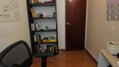 Snapshot of gretagat chatting on 10.07.25 Greta online show from 10.07.25