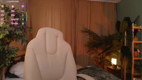 gretchen_mol online show from 11.20.25