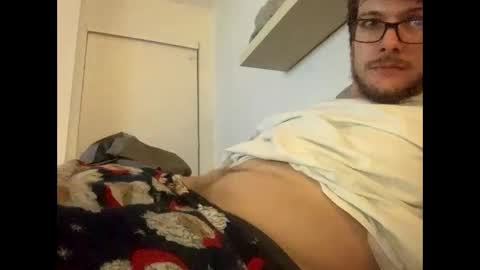 Snapshot of greyvan96 chatting on 01.25.25 Perfectlyaveragesavage online show from 01.25.25