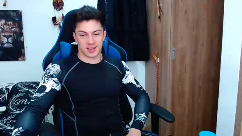 griego01 online show from 12.10.24