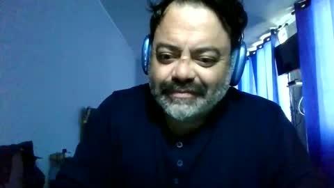 Snapshot of griegozorbatos chatting on 04.19.26 griegozorbatos online show from 04.19.26
