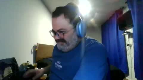 Snapshot of griegozorbatos chatting on 04.28.26 griegozorbatos online show from 04.28.26