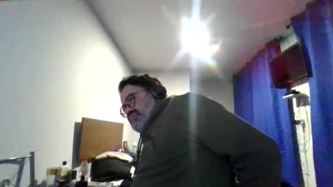 Snapshot of griegozorbatos chatting on 05.29.26 griegozorbatos online show from 05.29.26
