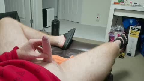 Snapshot of grimetimettr chatting on 12.10.24 GrimeTime online show from 12.10.24